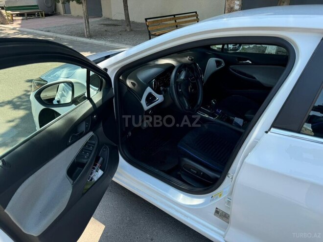 Chevrolet Cruze 2018, 125,000 km - 1.4 l - Gəncə