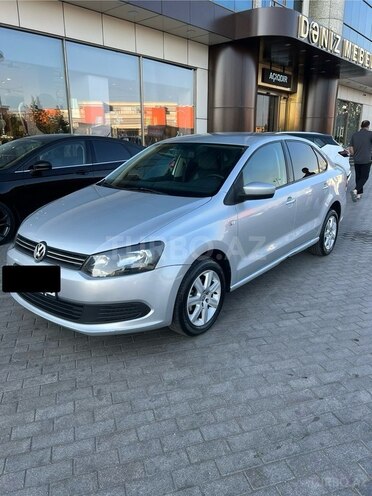 Volkswagen Polo 2014, 160,000 km - 1.6 l - Bakı