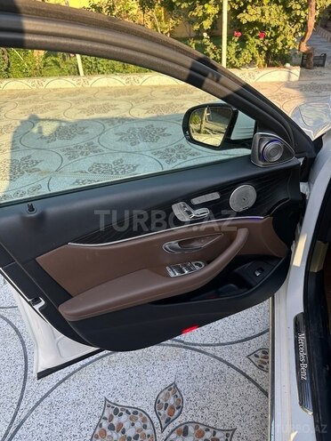 Mercedes E 220 d 2016, 132,000 km - 2.0 l - Bakı