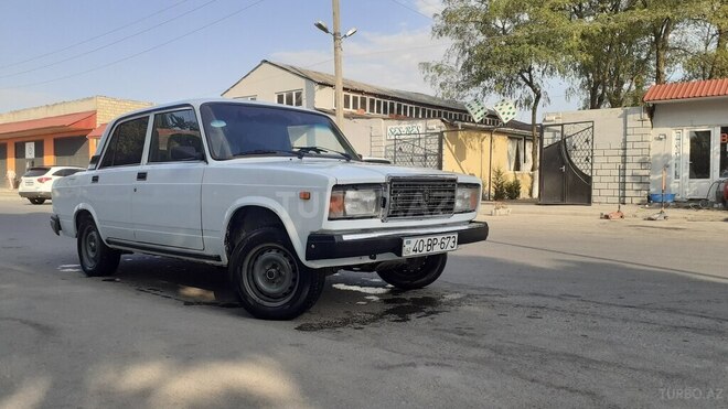 LADA (VAZ) 2107 2006, 97,000 km - 1.6 l - Quba