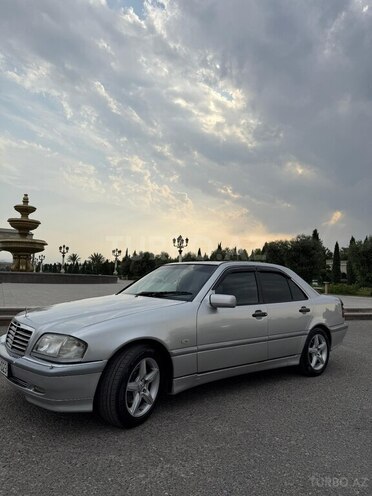 Mercedes C 200 2000, 400,000 km - 2.0 l - Gəncə