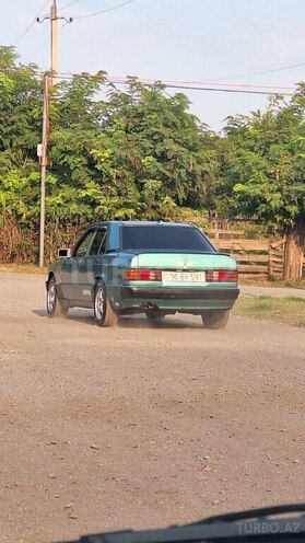 Mercedes 190 1992, 355,000 km - 2.0 л - Zaqatala