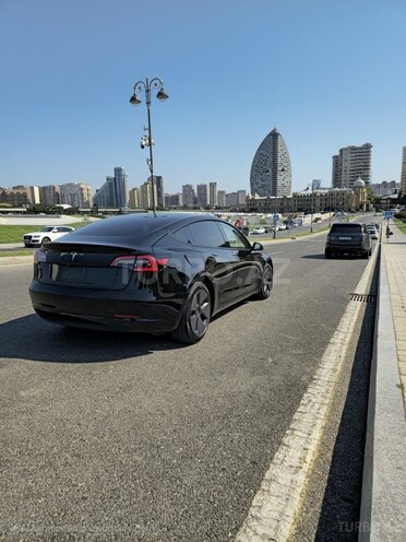 Tesla Model 3 2023, 24,300 km - 0.0 l - Bakı