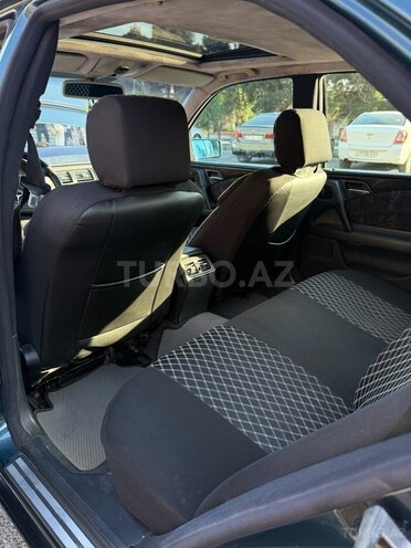 Mercedes E 240 1998, 487,254 km - 2.4 l - Bakı