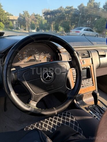 Mercedes E 240 1998, 487,254 km - 2.4 l - Bakı