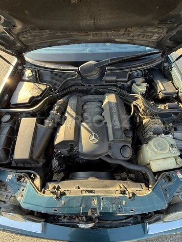 Mercedes E 240 1998, 487,254 km - 2.4 l - Bakı