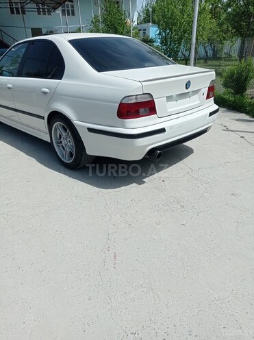 BMW 530 2001, 365,000 km - 3.0 l - Ucar