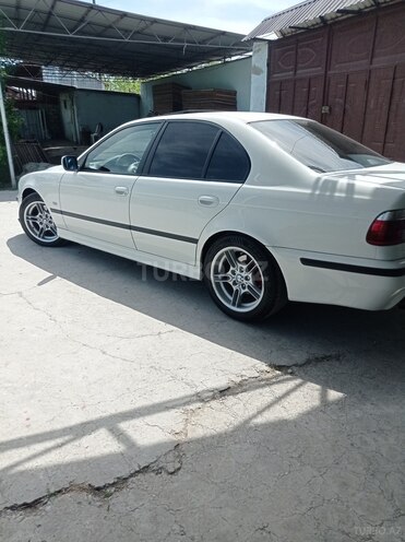 BMW 530 2001, 365,000 km - 3.0 l - Ucar