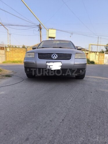 Volkswagen Passat 2003, 237,000 km - 1.8 л - Xaçmaz