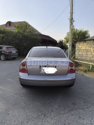 Volkswagen Passat 2003, 237,000 km - 1.8 л - Xaçmaz