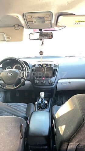 Kia Ceed 2007, 302,000 km - 1.6 l - Neftçala