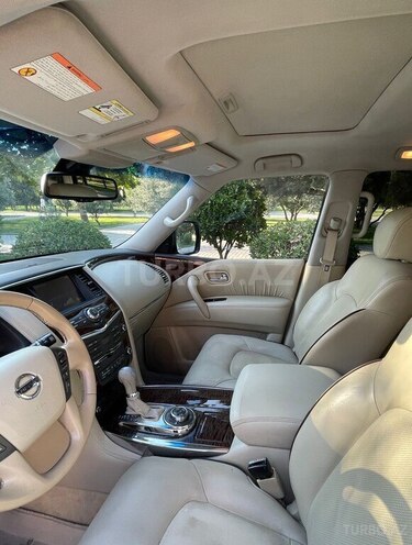 Nissan Patrol 2013, 179,000 km - 5.6 l - Bakı