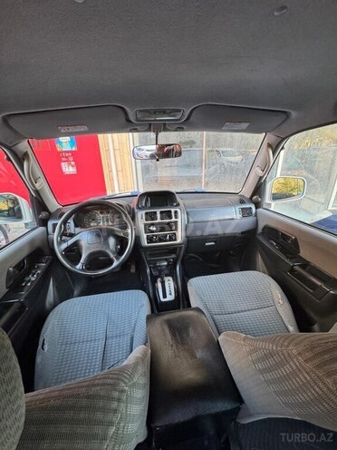 Mitsubishi Pajero io 2000, 360,000 km - 1.8 л - Bakı