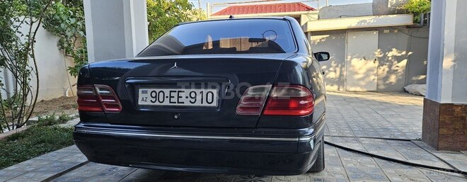 Mercedes E 320 2001, 370,500 km - 3.2 l - Bakı