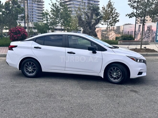 Nissan Versa 2020, 136,000 km - 1.6 l - Bakı