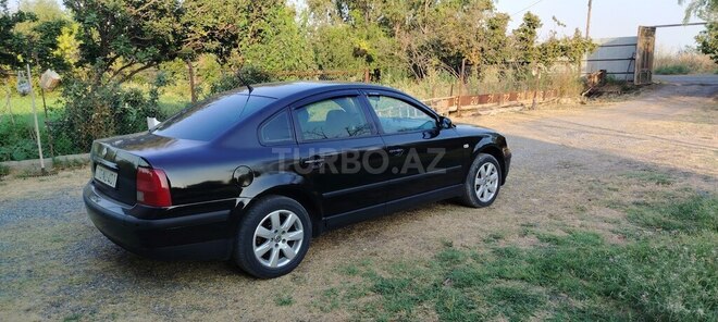 Volkswagen Passat 1999, 358,462 km - 1.8 л - Yevlax