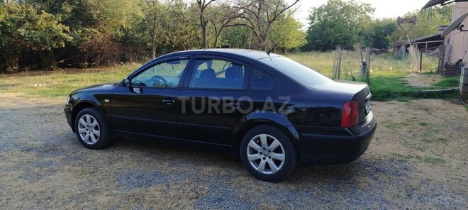 Volkswagen Passat 1999, 358,462 km - 1.8 л - Yevlax