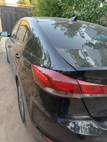 Hyundai Elantra 2017, 153,013 km - 2.0 l - Bakı