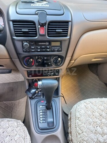Nissan Sunny 2007, 332,067 km - 1.8 л - Bakı