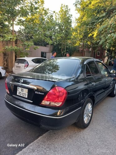 Nissan Sunny 2007, 332,067 km - 1.8 л - Bakı