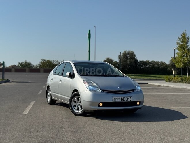 Toyota Prius 2005, 334,744 km - 1.5 л - Salyan