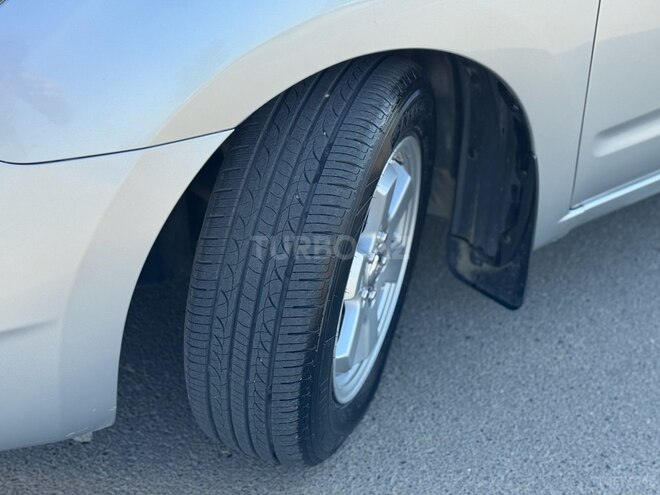 Toyota Prius 2005, 334,744 km - 1.5 л - Salyan