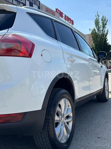 Ford Kuga 2010, 275,000 km - 2.5 l - Sumqayıt