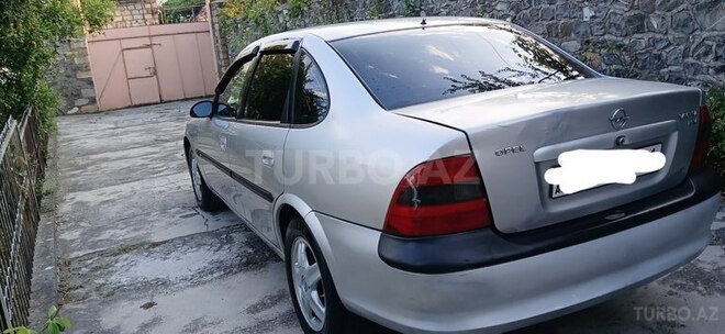 Opel Vectra 1997, 340,000 km - 2.5 л - Şəki