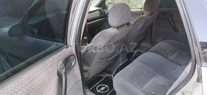 Opel Vectra 1997, 340,000 km - 2.5 л - Şəki