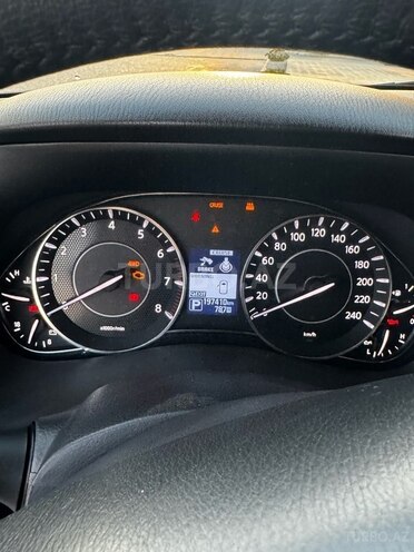 Nissan Patrol 2013, 198,000 km - 5.6 l - Bakı