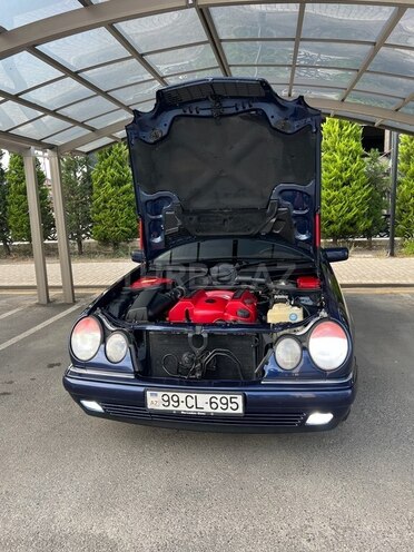 Mercedes E 240 1998, 416,000 km - 2.4 l - Quba