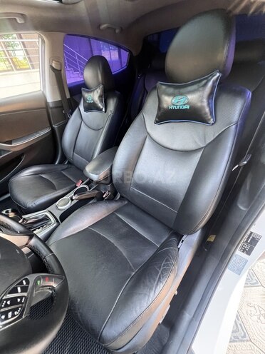 Hyundai Elantra 2014, 160,000 km - 1.8 л - Gəncə
