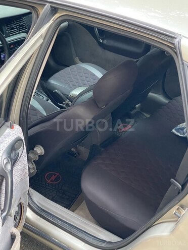 Opel Vectra 1995, 200,000 km - 2.0 l - Bakı