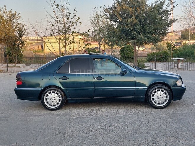 Mercedes C 220 1994, 368,000 km - 2.2 л - Şirvan