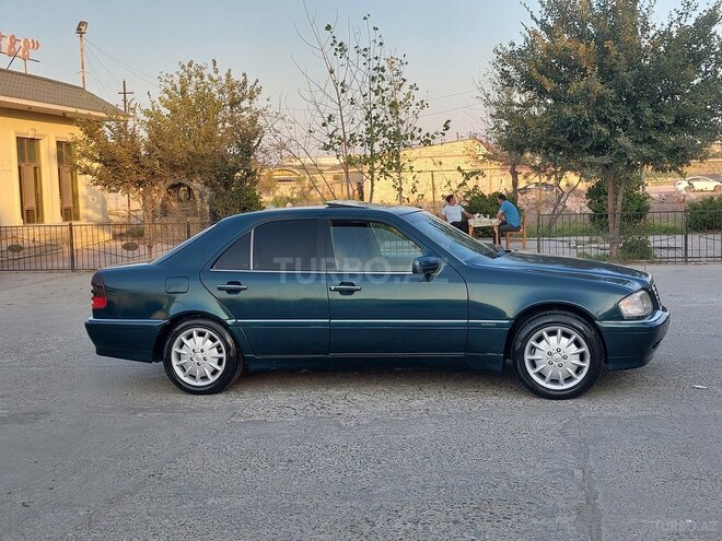 Mercedes C 220 1994, 368,000 km - 2.2 л - Şirvan