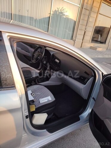 Hyundai Elantra 2018, 126,000 km - 2.0 l - Bakı