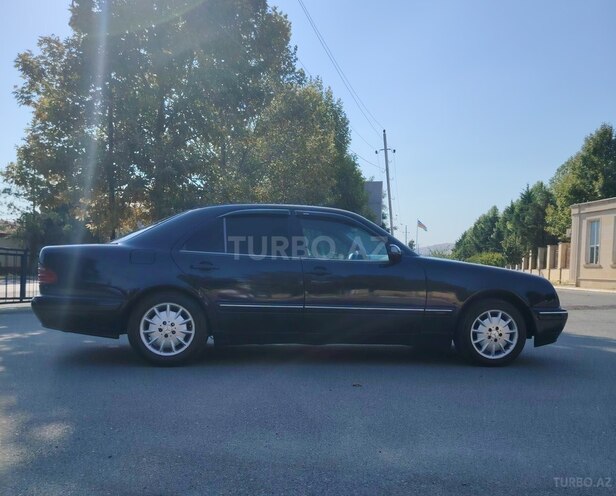 Mercedes E 220 d 2000, 350,000 km - 2.2 л - Ağsu