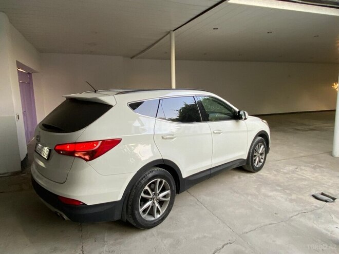 Hyundai Santa Fe 2013, 186,000 km - 2.4 l - Ucar