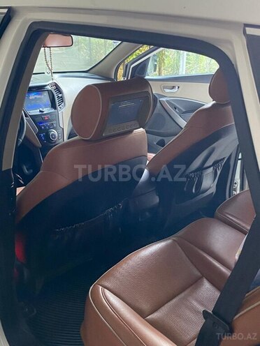 Hyundai Santa Fe 2013, 186,000 km - 2.4 l - Ucar