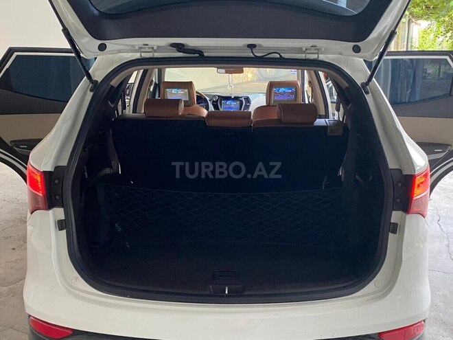 Hyundai Santa Fe 2013, 186,000 km - 2.4 l - Ucar