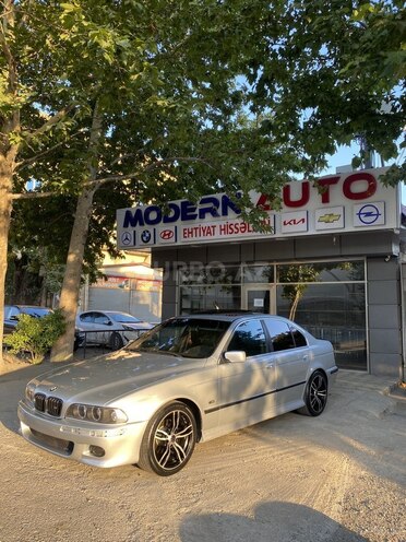 BMW 528 1996, 275,000 km - 2.8 л - Bakı