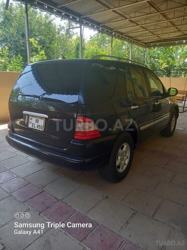 Mercedes ML 320 4MATIC 2000, 259,104 km - 3.2 l - Salyan