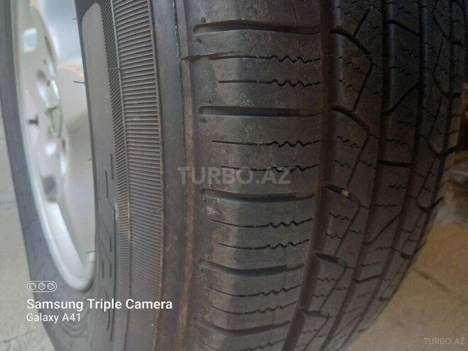 Mercedes ML 320 4MATIC 2000, 259,104 km - 3.2 l - Salyan