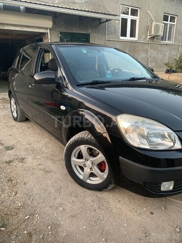 Kia Rio 2009, 232,800 km - 1.4 л - Salyan