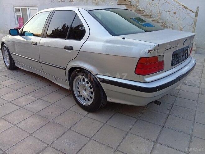 BMW 316 1992, 350,000 km - 1.6 л - Sumqayıt
