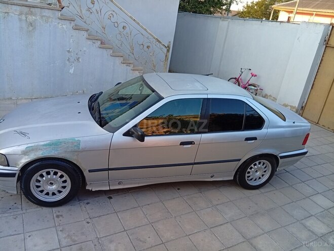 BMW 316 1992, 350,000 km - 1.6 л - Sumqayıt