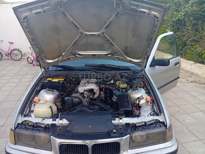 BMW 316 1992, 350,000 km - 1.6 л - Sumqayıt