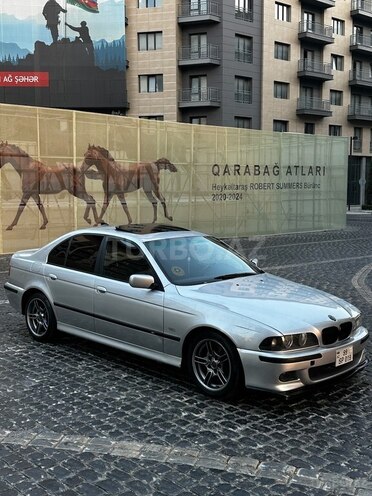 BMW 525 2001, 333,000 km - 2.5 л - Bakı