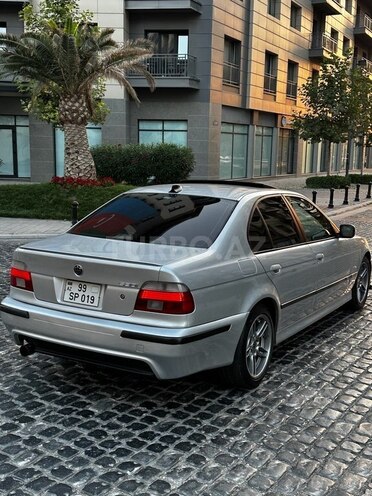 BMW 525 2001, 333,000 km - 2.5 л - Bakı