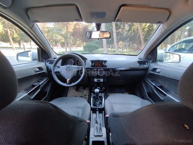 Opel Astra 2004, 325,000 km - 1.4 л - Bakı